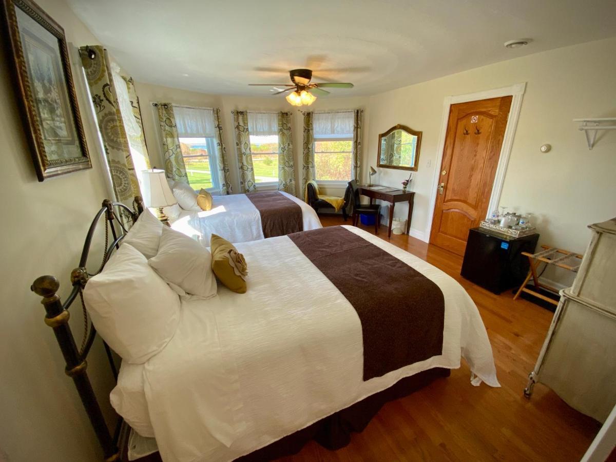 Twin Peaks B&B Mindemoya Cameră foto